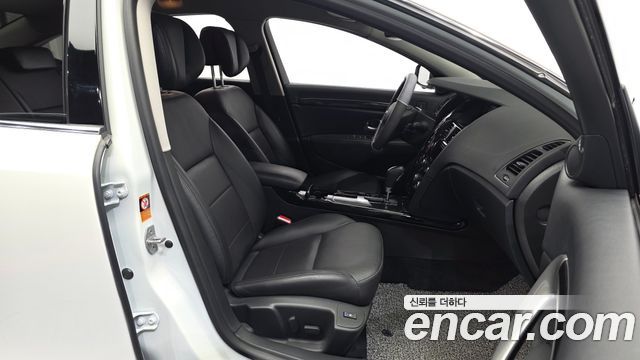 Renault-KoreaSamsung SM7 LPLI 2.0 LPe Disabled — photo 1 of 32