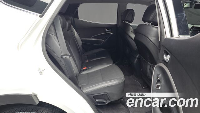 Hyundai Santafe Diesel 2.0 2WD — photo 1 of 20