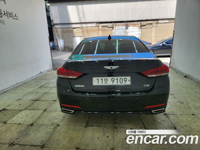Hyundai Genesis G330 Premium — photo 1 of 18