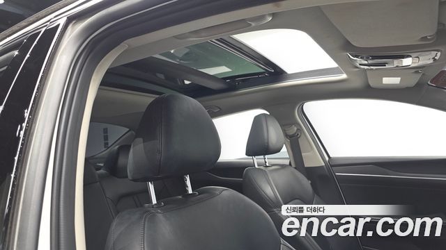 Kia K5 2.0 LPI(Renter car) — photo 1 of 30