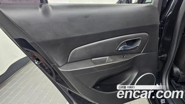 ChevroletGMDaewoo Cruze 2.0 LTZ+ The Perfect Black — photo 1 of 31