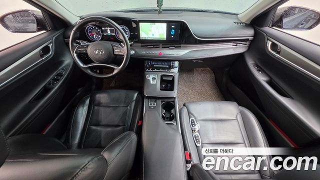Hyundai Grandeur 2.5 — photo 1 of 32