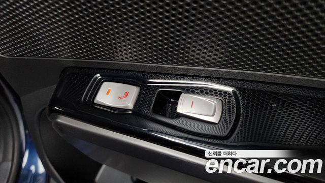KG_Mobility_Ssangyong TIBOLI 1.6 RX 2WD — photo 1 of 34