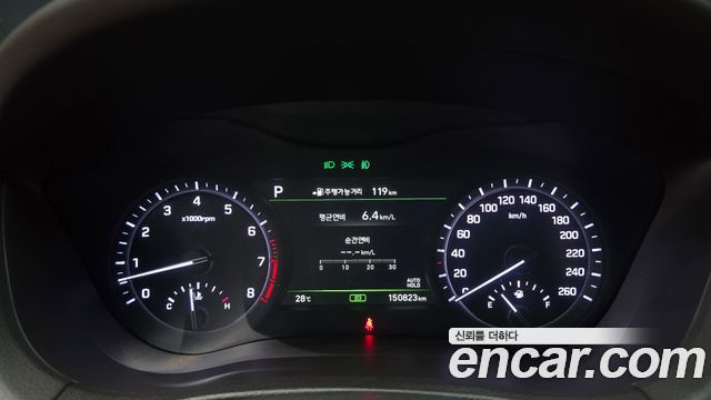 Genesis G80 3.8 GDI — photo 1 of 20