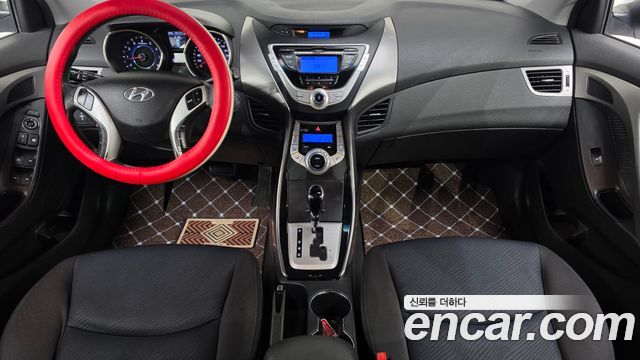 Hyundai AVANTE M16 GDI Premier — photo 1 of 31
