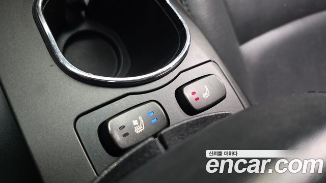 KG_Mobility_Ssangyong KORANDO 2.0 Advanture 60th Edition 2WD — photo 1 of 36