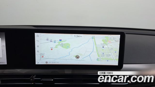 Genesis GV60 Standard AWD — photo 1 of 37