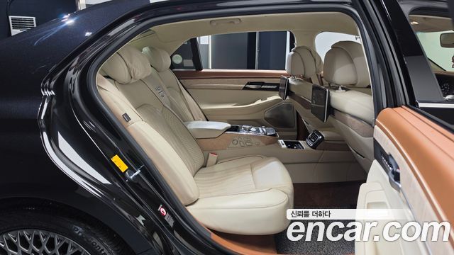 2019 Genesis G90 5.0 AWD, photograph 7