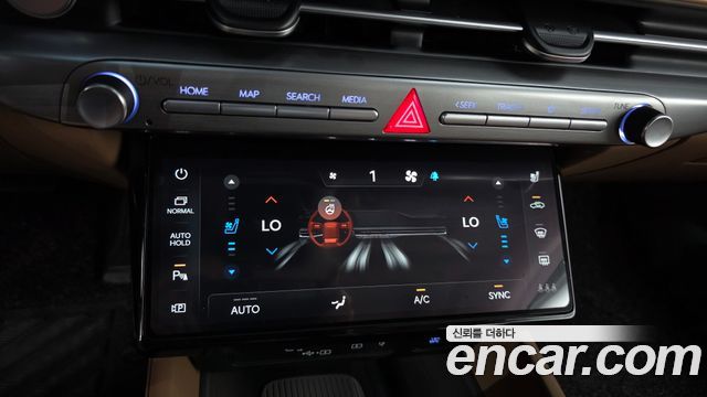 Hyundai Grandeur 3,5 Gasoline 4WD — photo 1 of 20