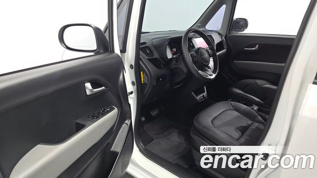 Kia RAY Standard — photo 1 of 30