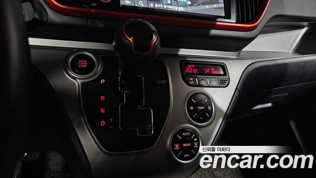 Kia RAY Signature — photo 1 of 31