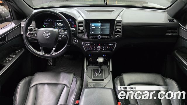KG_Mobility_Ssangyong Rexton Diesel 2.2 2WD — photo 1 of 33