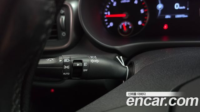 Kia Sorento Diesel 2.0 2WD — photo 1 of 20