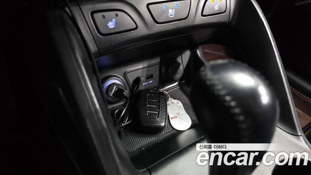 Hyundai Tucson Diesel 2WD LX20 — photo 1 of 30