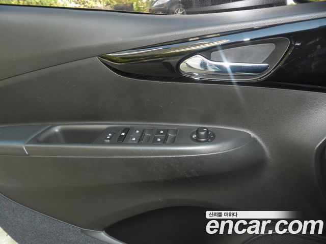 ChevroletGMDaewoo Spark My Fit Edition — photo 1 of 12