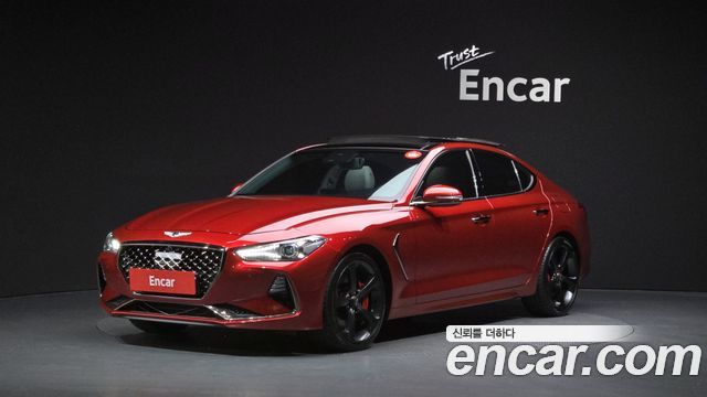 Genesis G70 3.3T Sport — photo 1 of 32