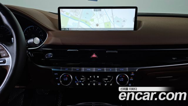 Genesis G80 Gasoline 2.5 Turbo AWD — photo 1 of 40