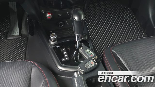 KG_Mobility_Ssangyong TIBOLI 1.6 IX 2WD — photo 1 of 31