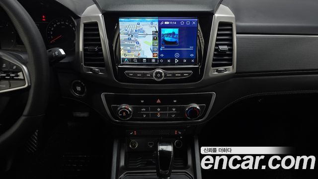 KG_Mobility_Ssangyong Rexton Diesel 2.2 4WD — photo 1 of 38