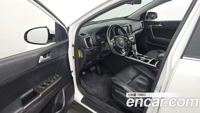 Kia Sportage Diesel 2WD Prestige — photo 1 of 20