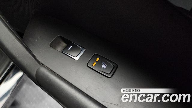 Hyundai Grandeur HG220 Diesel Premium — photo 1 of 20