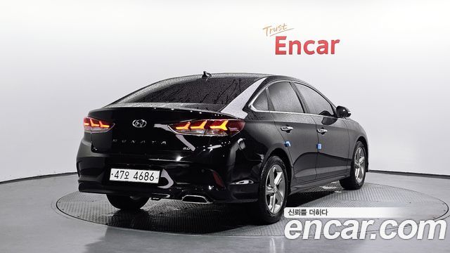 Hyundai Sonata 2.0 Smart Spicial — photo 1 of 20