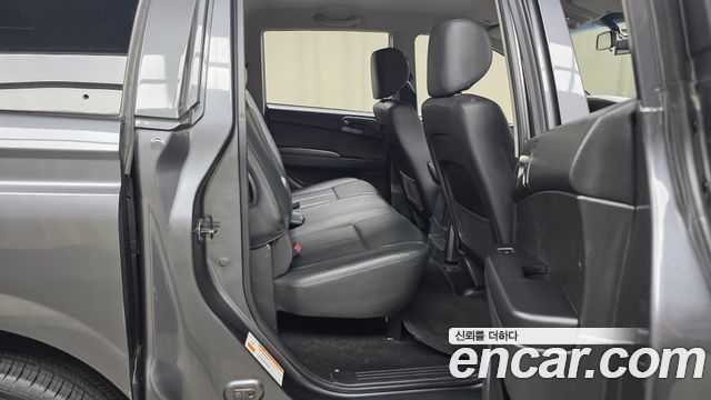 2016 KG_Mobility_Ssangyong KORANDO 2.2 CX5 2WD, photograph 8