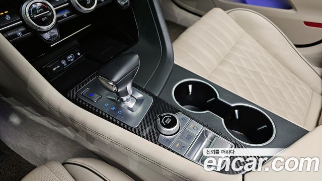 Genesis G70 3.3T Sport AWD — photo 1 of 20