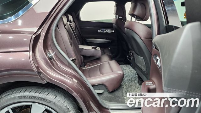 2021 Genesis GV70 2.5T Gasoline AWD, photograph 2