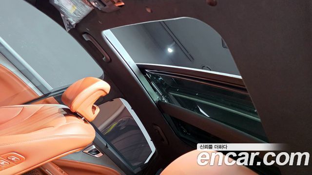 2025 Kia K8 Signature, photograph 10
