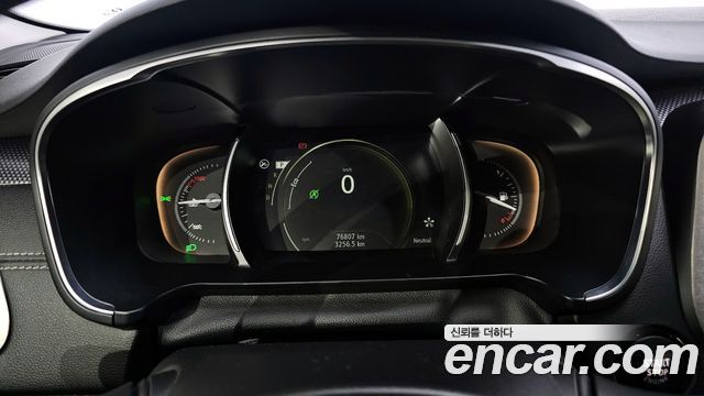 Renault-KoreaSamsung SM6 2.0 GDe LE