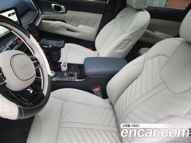 Kia Sorento HEV 1.6 2WD — photo 1 of 10