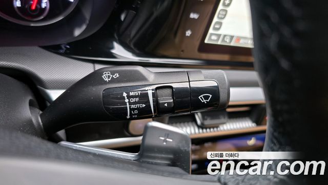 Kia K5 1.6 Turbo — photo 1 of 20