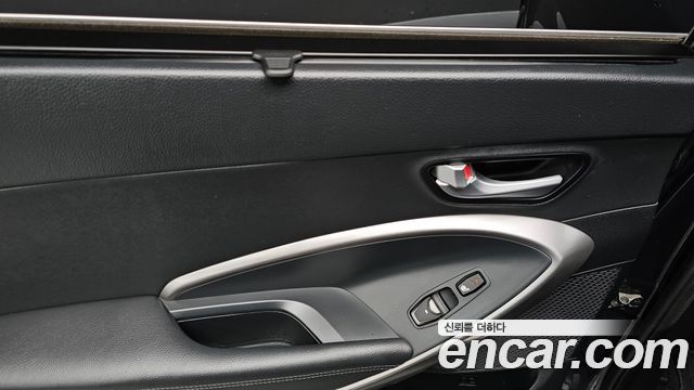 Hyundai Maxcruz Diesel(e-VGT) 2.2 4WD Exclusive — photo 1 of 20