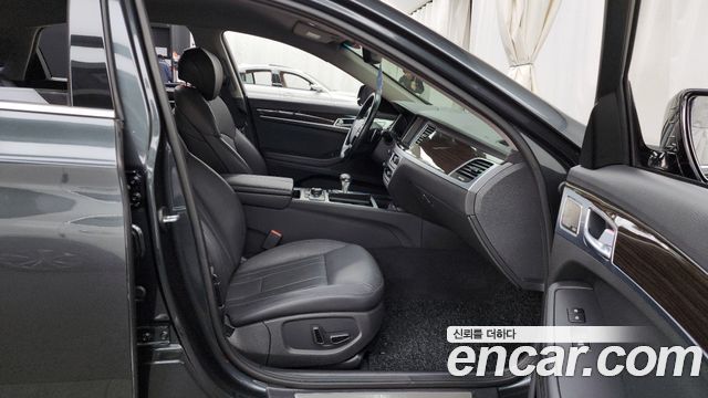Genesis G80 3.3 GDI AWD — photo 1 of 20