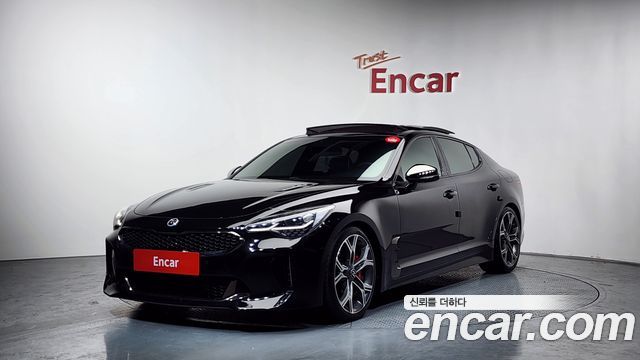Kia Stinger 3.3 Turbo 2WD — photo 1 of 20