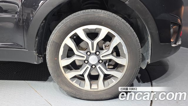 2015 KG_Mobility_Ssangyong KORANDO 2.0 Extreme 2WD, photograph 2