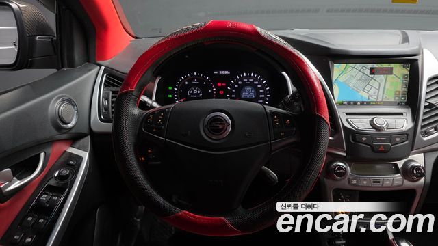2015 KG_Mobility_Ssangyong KORANDO 2.0 Extreme 2WD, photograph 8