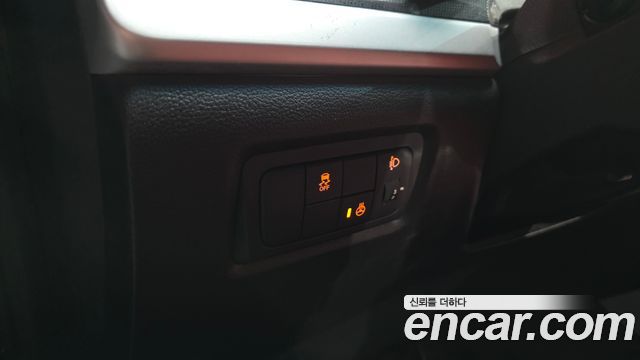 2015 KG_Mobility_Ssangyong KORANDO 2.0 Extreme 2WD, photograph 6