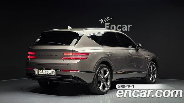 Genesis GV80 3.0 Diesel AWD — photo 1 of 20