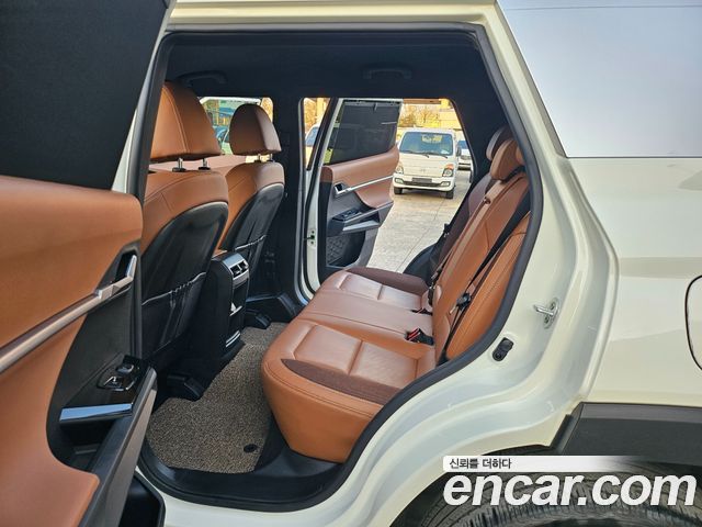 KG_Mobility_Ssangyong Torres Gasoline 1.5 2WD — photo 1 of 20