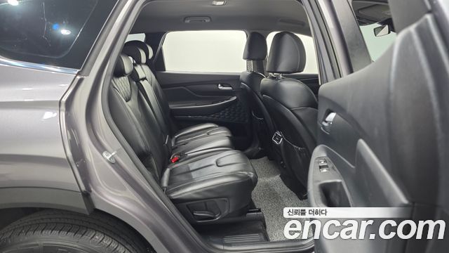 2021 Hyundai Santafe Diesel 2.2 4WD, photograph 7