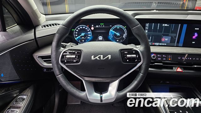 Kia K8 Noblesse Lite — photo 1 of 30