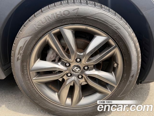 2013 Hyundai Santafe Diesel(e-VGT) 2.0 2WD Exclusive, photograph 3