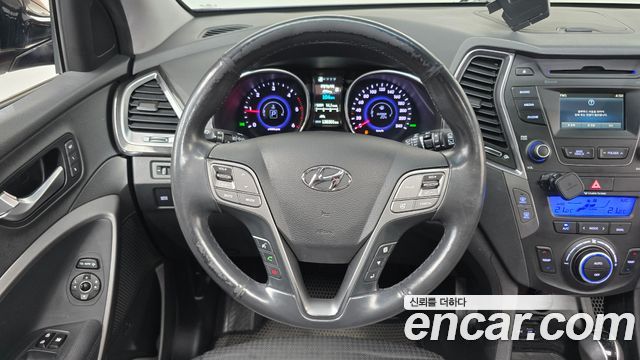 2013 Hyundai Santafe Diesel(e-VGT) 2.0 2WD Exclusive, photograph 8