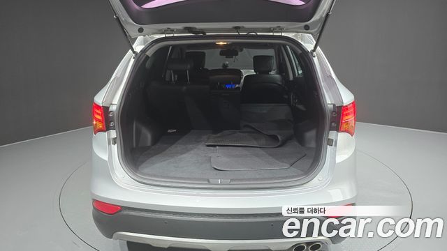 2013 Hyundai Santafe Diesel(e-VGT) 2.0 2WD Exclusive, photograph 6
