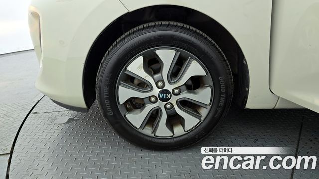 Kia morning Deluxe — photo 1 of 30