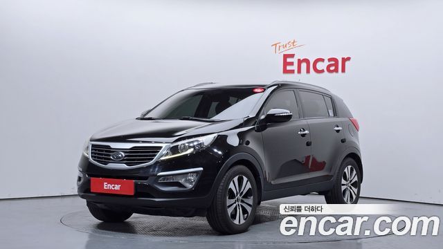 Kia Sportage Diesel 2WD TLX — photo 1 of 33