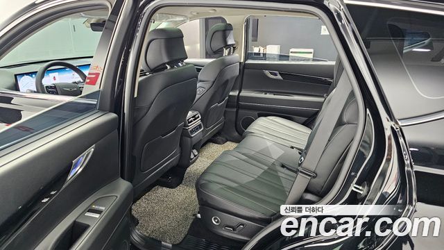 Genesis GV80 3.5T Gasoline AWD — photo 1 of 33