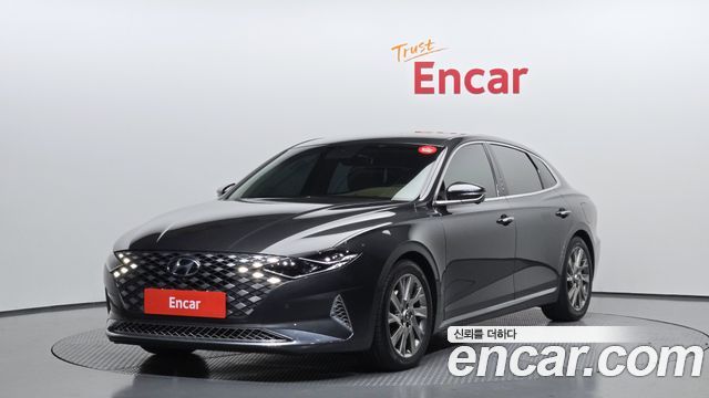 Hyundai Grandeur Calligraphy — photo 1 of 33